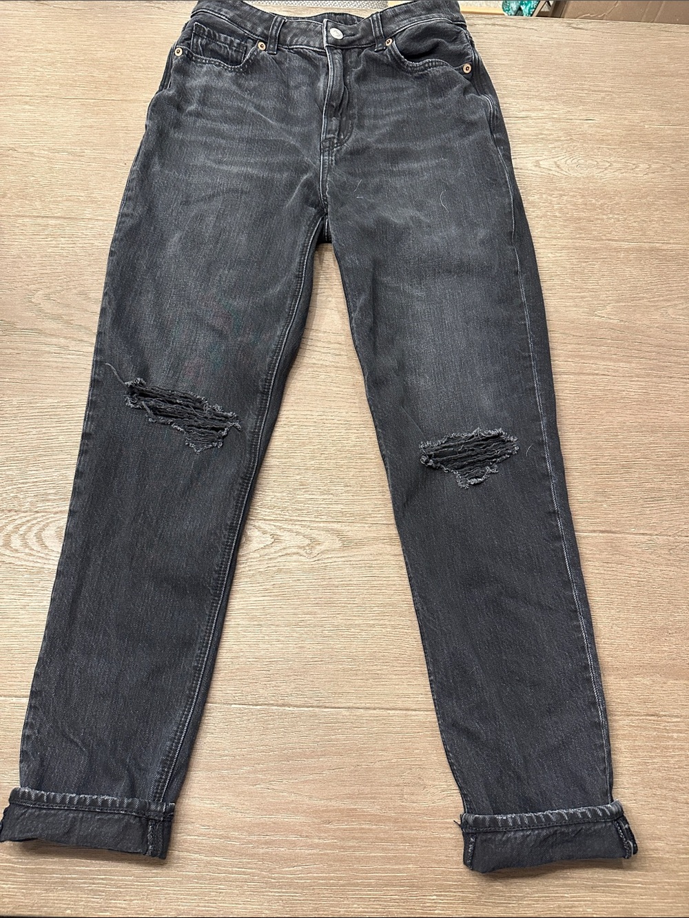 American Eagle Outfitters Black Straight-Leg Distressed MOM Jeans